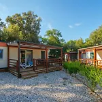 Centinera Deluxe Mobile Homes Parque de Campismo 3*