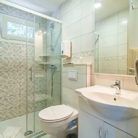 Centinera Deluxe Mobile Homes Kamp
