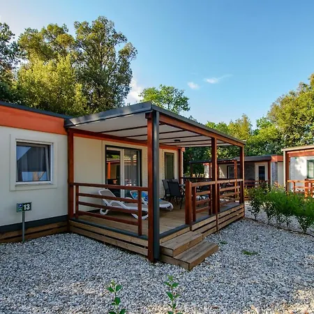 Camping Centinera Deluxe Mobile Homes
