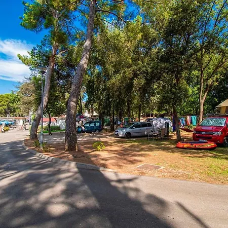 Campsite Centinera Deluxe Mobile Homes 3*