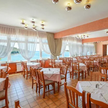 Centinera Deluxe Mobile Homes 3*